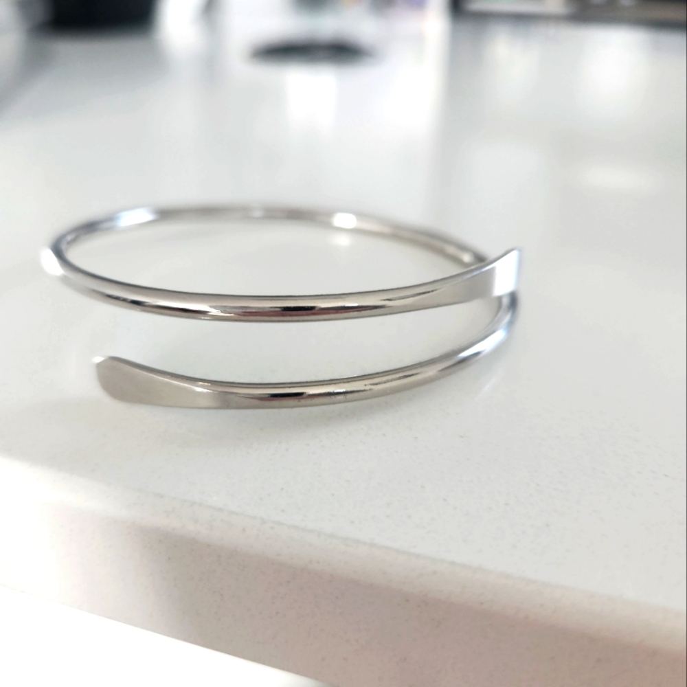 Silver Women's Bracelet Cuff